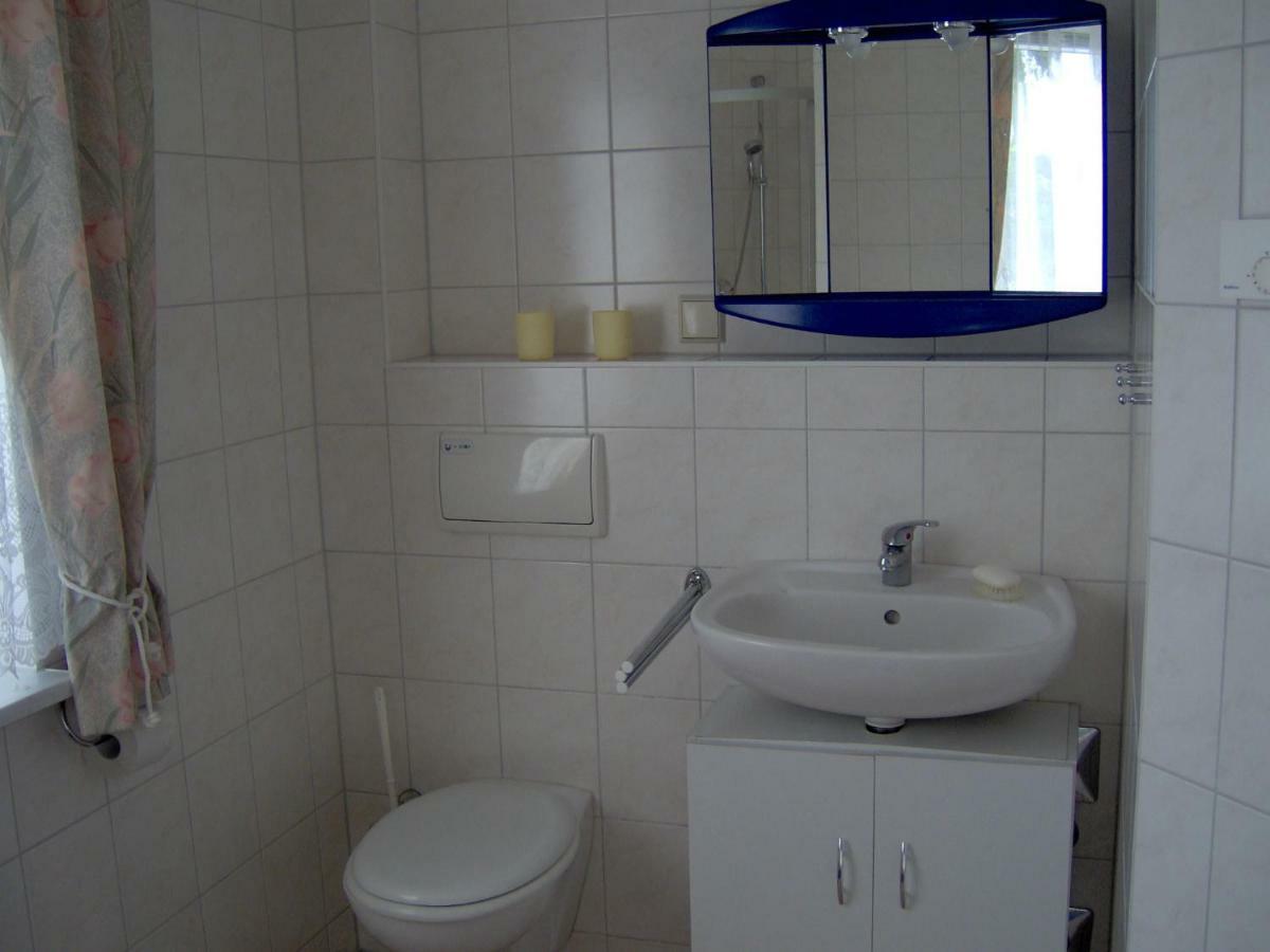 Ferienwohnung Haus Galerie EG Karlshagen Exterior foto
