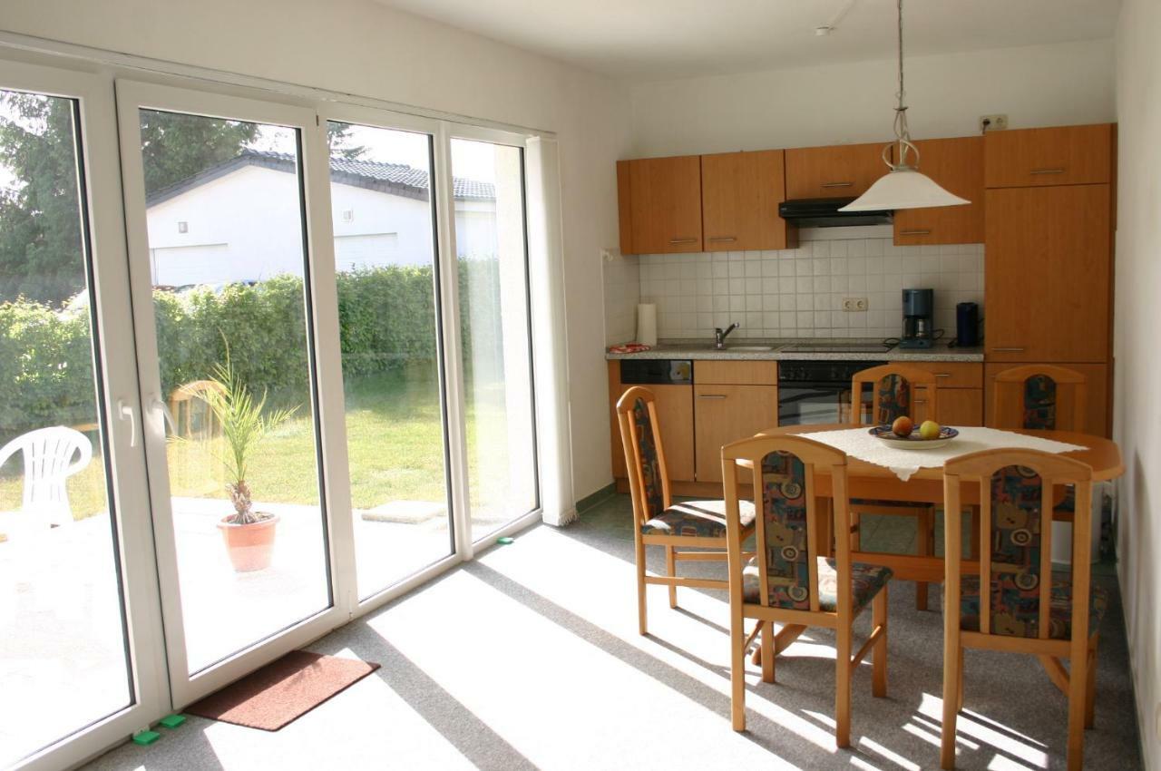 Ferienwohnung Haus Galerie EG Karlshagen Exterior foto